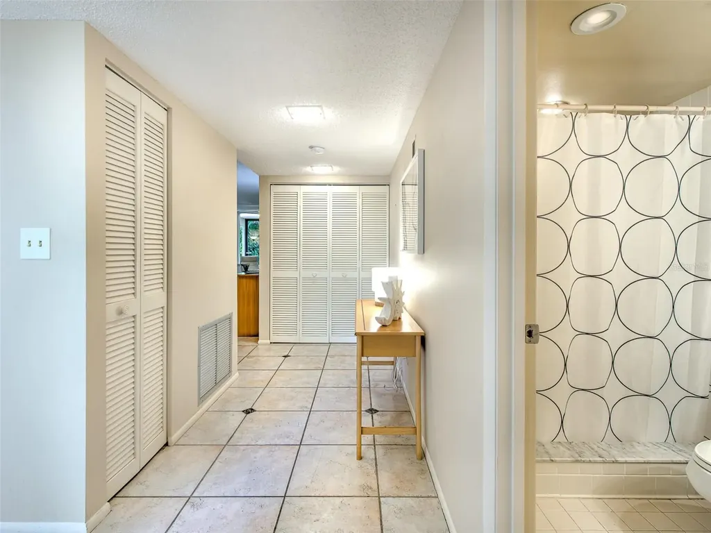 830 Bayport Way Longboat Key FL 34228