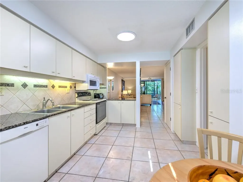 830 Bayport Way Longboat Key FL 34228