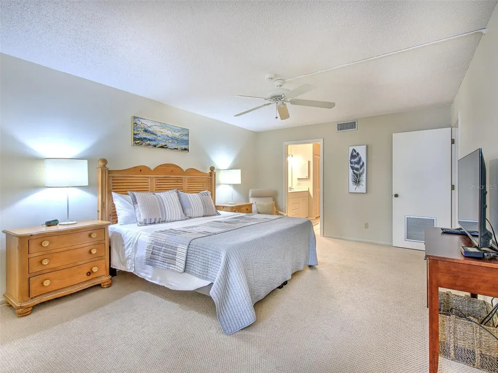 830 Bayport Way Longboat Key FL 34228