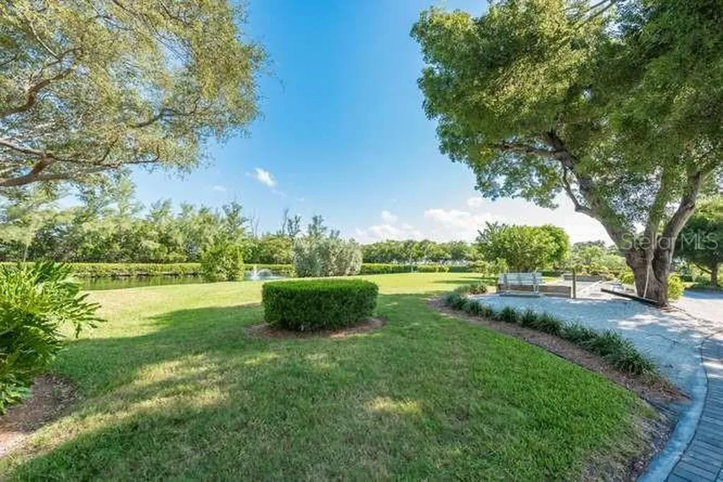 830 Bayport Way Longboat Key FL 34228