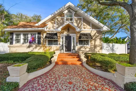 1801 8th Street N St Petersburg FL 33704