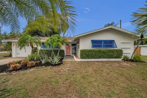 602 Roanoke Street Dunedin FL 34698
