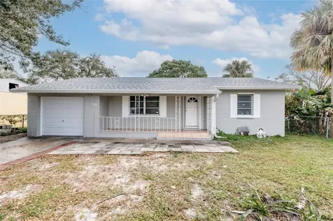 1108 Mayflower Road Fort Pierce FL 34950