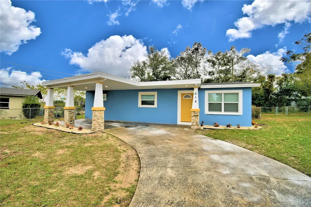 618 Carver Drive Lake Wales FL 33853