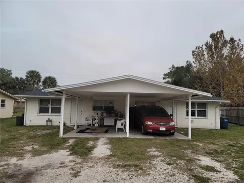2615 52nd Avenue Drive W Bradenton FL 34207