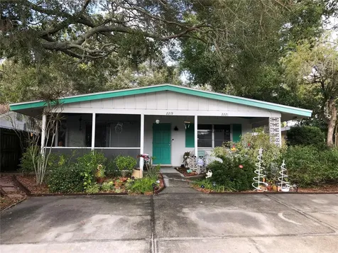 2219 & 2221 Bay Street Sarasota FL 34237