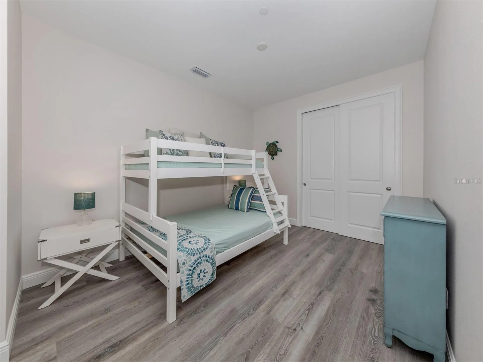 922 E Venice Avenue Venice FL 34285