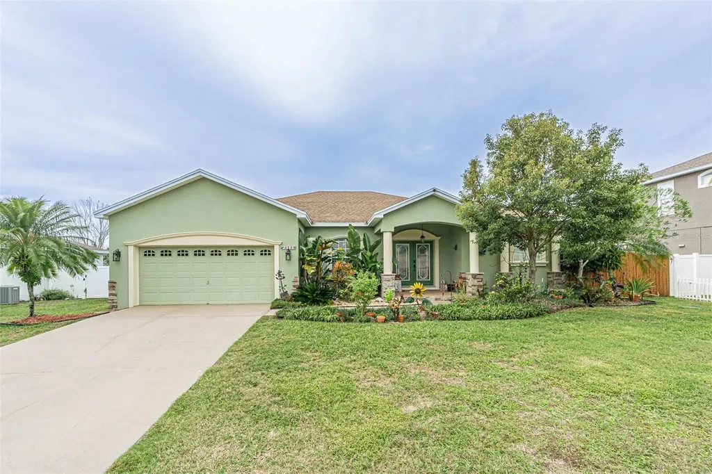2729 Stonewood Drive Lakeland FL 33810