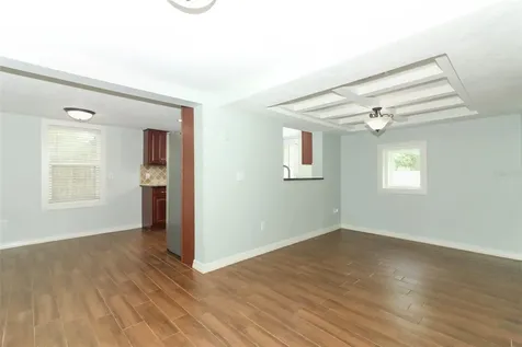 2447 W Highland Avenue Apopka FL 32712