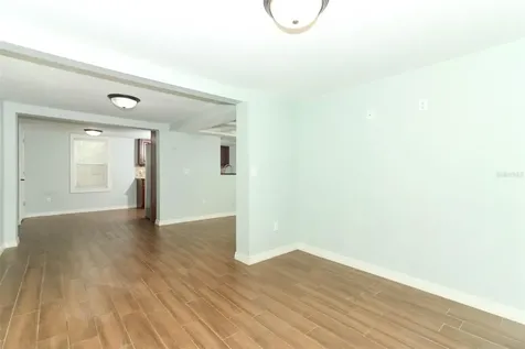 2447 W Highland Avenue Apopka FL 32712