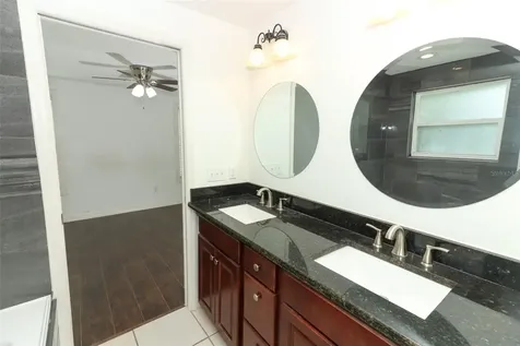 2447 W Highland Avenue Apopka FL 32712