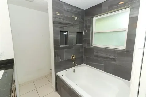 2447 W Highland Avenue Apopka FL 32712