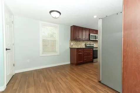 2447 W Highland Avenue Apopka FL 32712