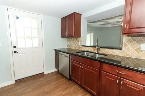 2447 W Highland Avenue Apopka FL 32712