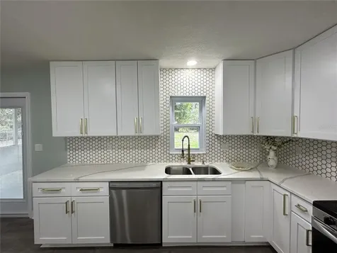 11109 Church Drive Riverview FL 33578
