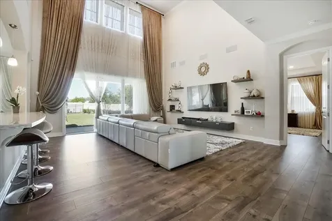 9075 Finsen Street Orlando FL 32827
