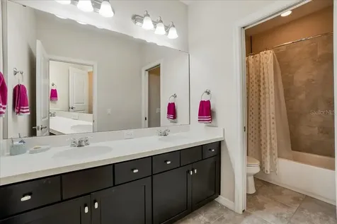 9075 Finsen Street Orlando FL 32827
