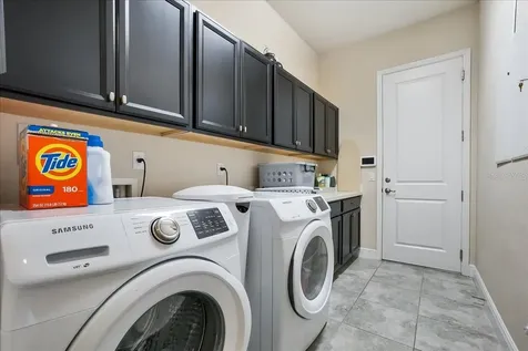 9075 Finsen Street Orlando FL 32827