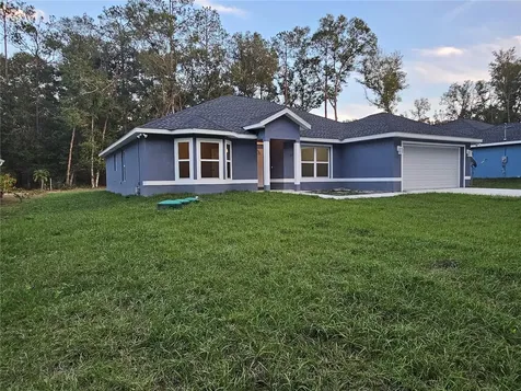11 Sequoia Loop Trace Ocklawaha FL 32179