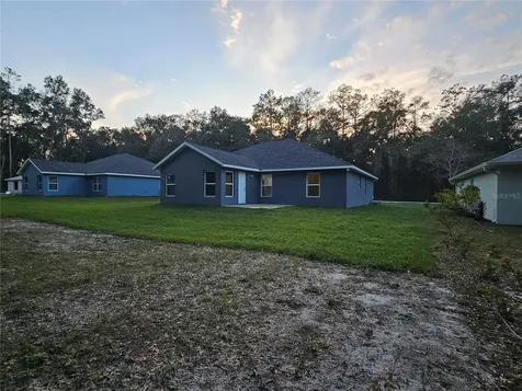 11 Sequoia Loop Trace Ocklawaha FL 32179