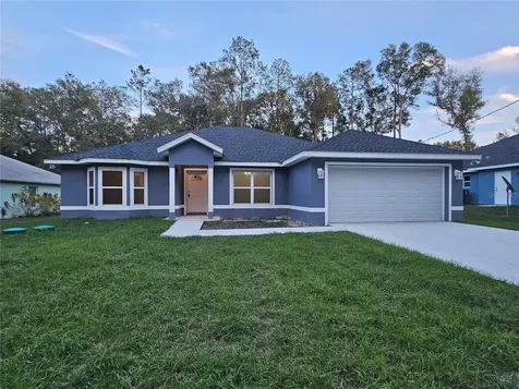 11 Sequoia Loop Trace Ocklawaha FL 32179