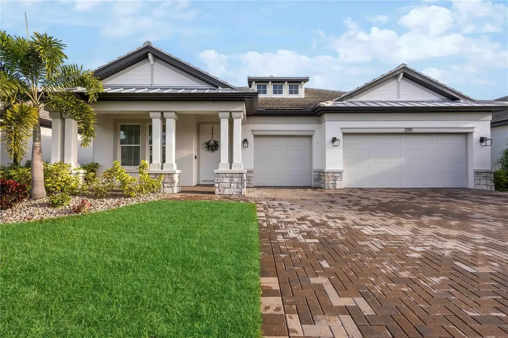 2115 Woodleaf Hammock Court Bradenton FL 34211