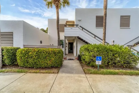 445 Palm Tree Drive Bradenton FL 34210