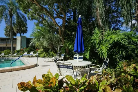 445 Palm Tree Drive Bradenton FL 34210