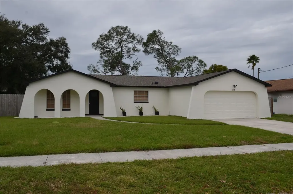 1316 Highland Circle Kissimmee FL 34744