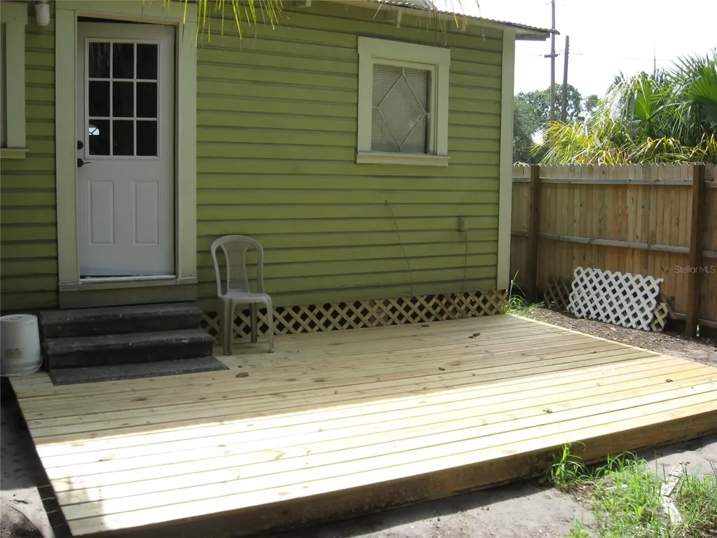 1506 N 15th Street Tampa FL 33605