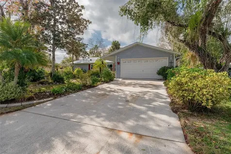 5103 Woodlawn Circle W Palmetto FL 34221