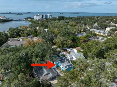 1868 N Washington Avenue Clearwater FL 33755