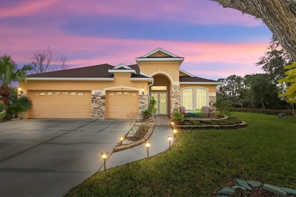 1033 Meadow Breeze Lane Sarasota FL 34240