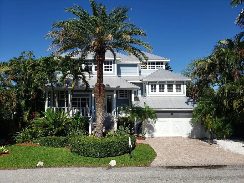 525 Norton Street Longboat Key FL 34228