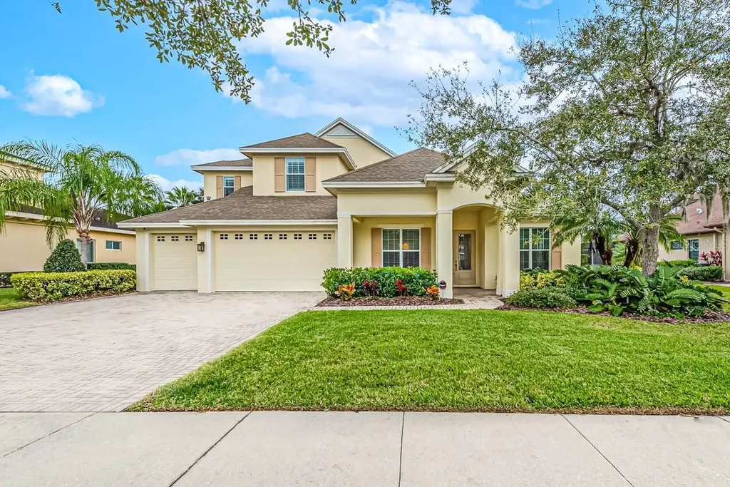 5913 Alana Leigh Place Lithia FL 33547