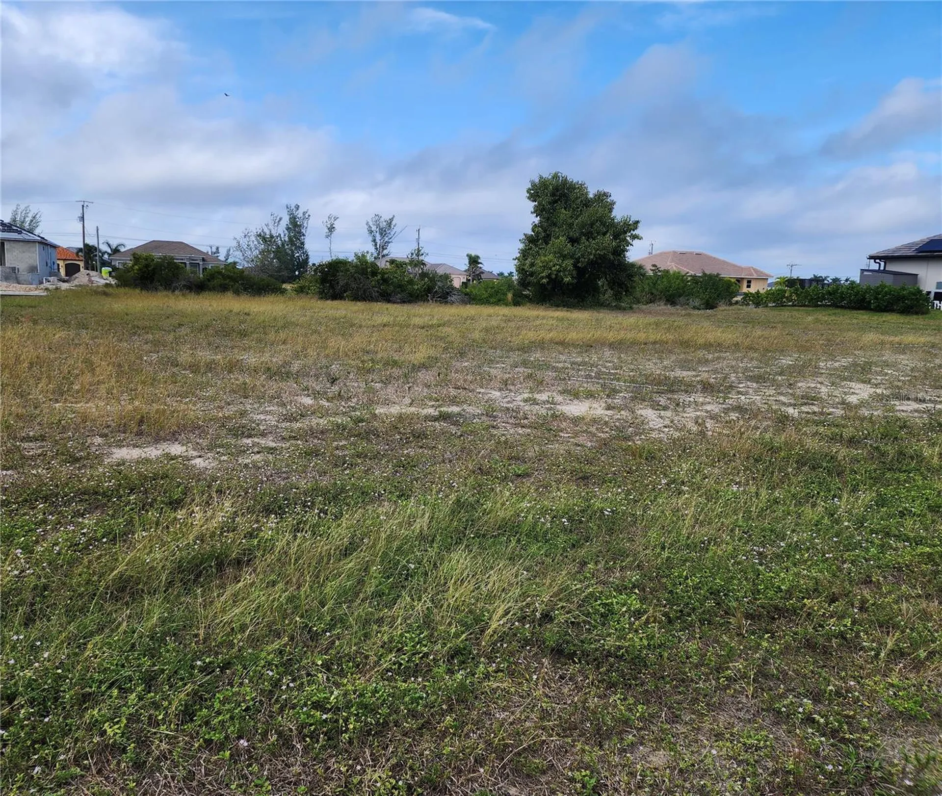 718 NW 38th Place Cape Coral FL 33993