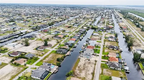 718 NW 38th Place Cape Coral FL 33993