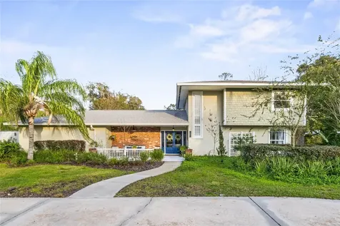 725 N Adelle Avenue Deland FL 32720