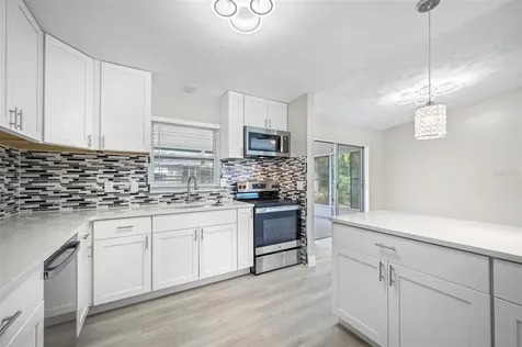 5205 98th Terrace N Pinellas Park FL 33782
