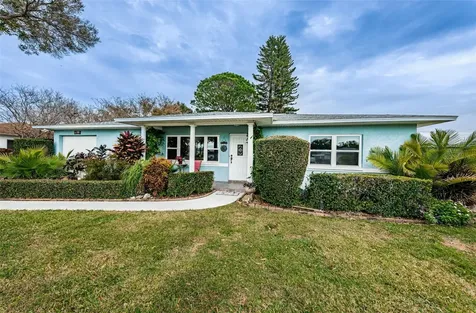 1899 41st Street N St Petersburg FL 33713