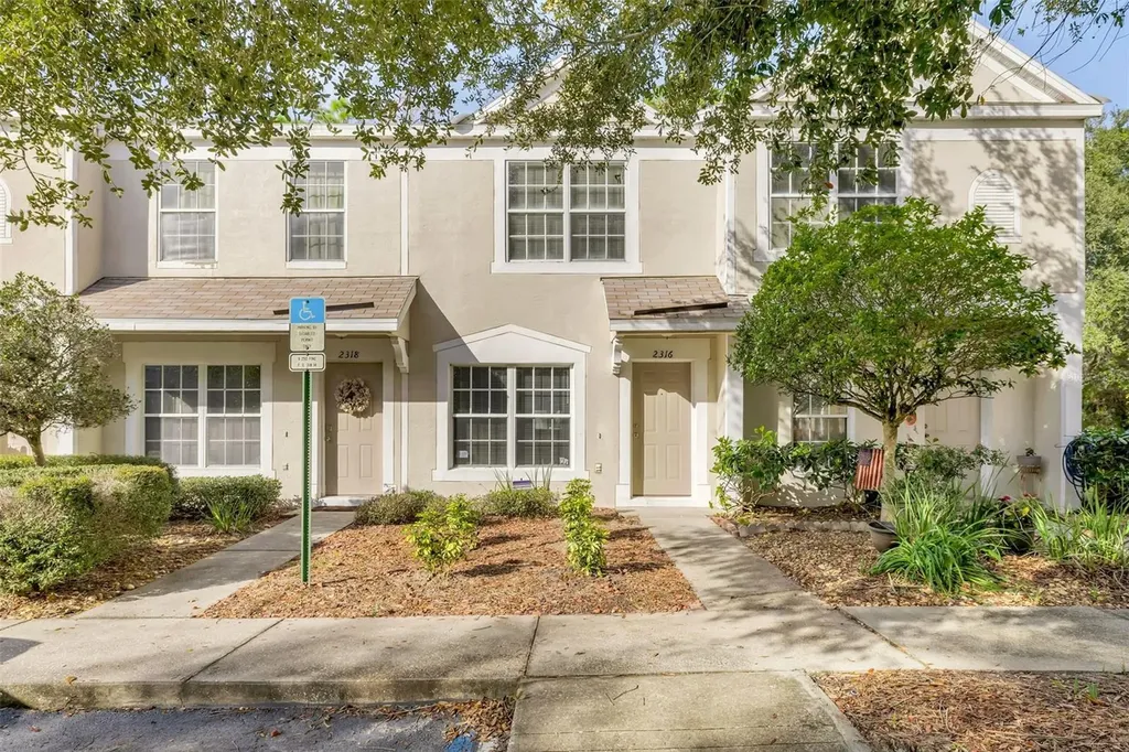 2316 Lake Woodberry Circle Brandon FL 33510