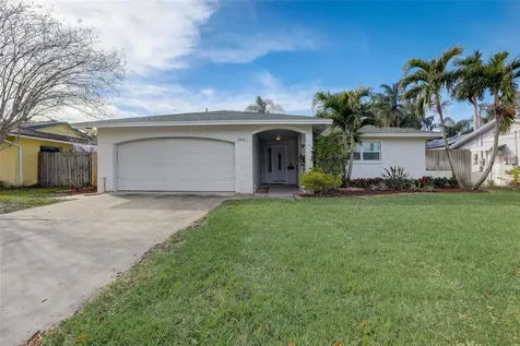 5930 Denver Street NE St Petersburg FL 33703