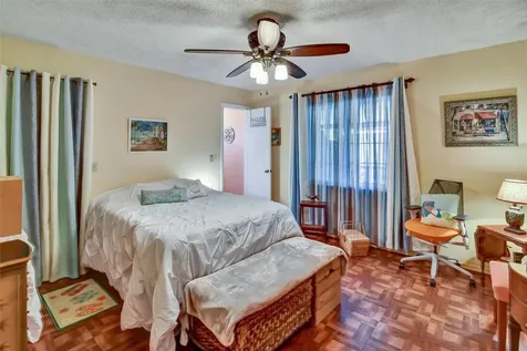 11028 Airview Drive Tampa FL 33625