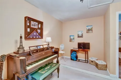 11028 Airview Drive Tampa FL 33625