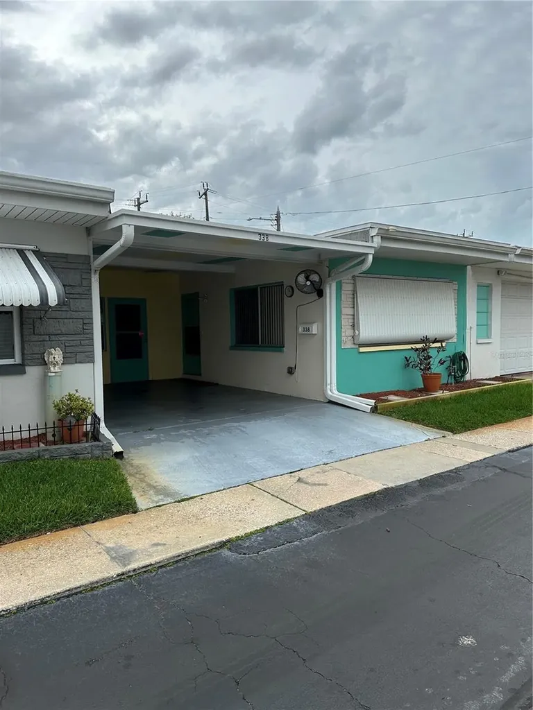 250 Rosery Road NW Largo FL 33770