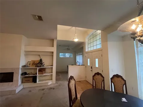 402 14th Street Palm Harbor FL 34683