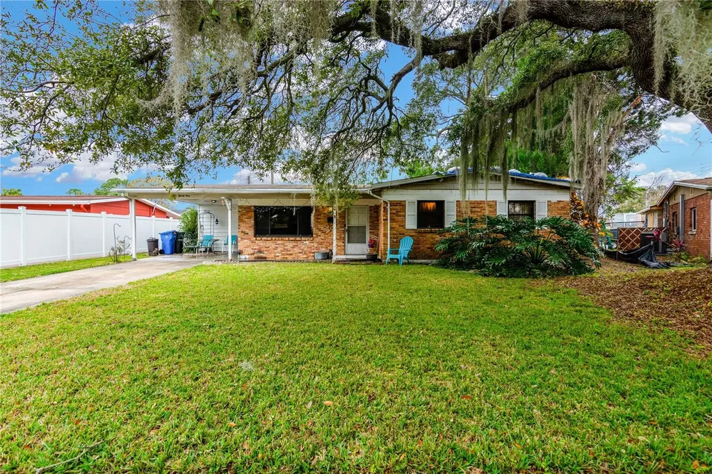 6031 Ambassador Drive Tampa FL 33615