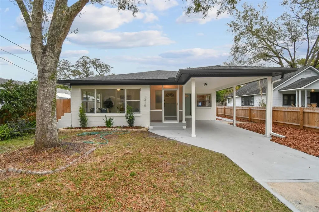 1210 E Frierson Avenue Tampa FL 33603