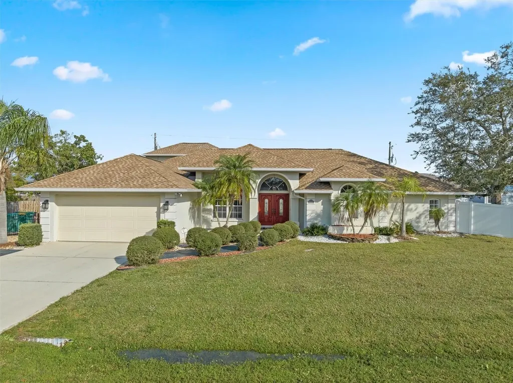 23284 Painter Avenue Port Charlotte FL 33954