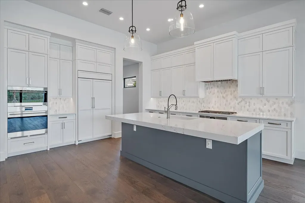 3739 Caledonia Lane Sarasota FL 34240